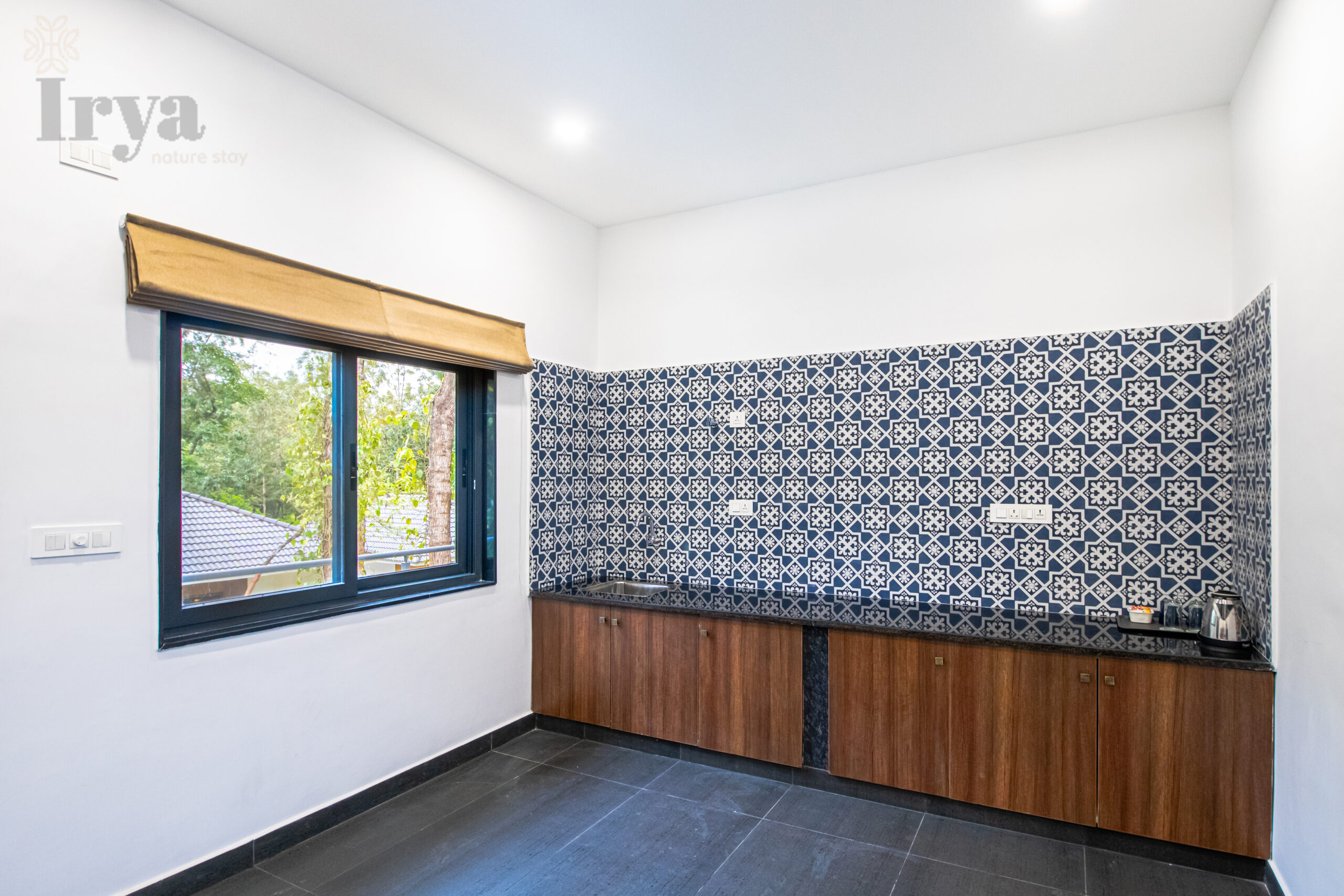 Family Suite with Plunge pool and CourtYard